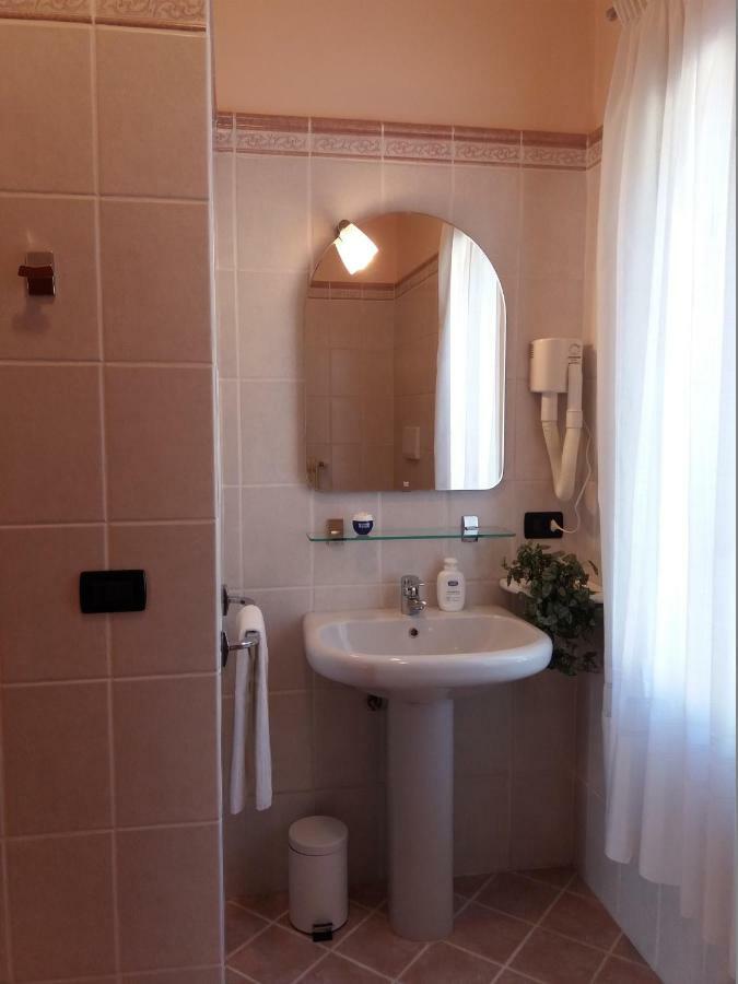 Revine Lago B&B La Palanca المظهر الخارجي الصورة